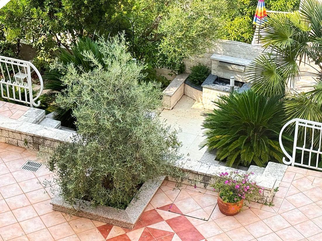 Antonio Apartments Trogir Extérieur photo