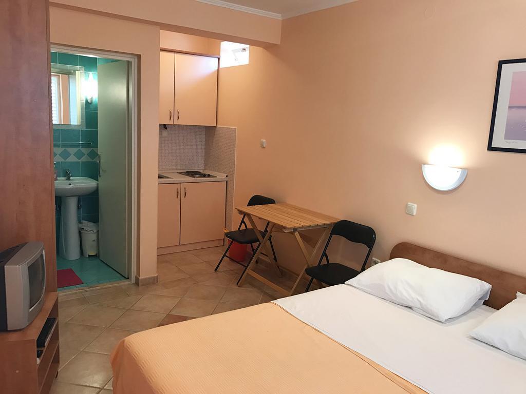 Antonio Apartments Trogir Extérieur photo